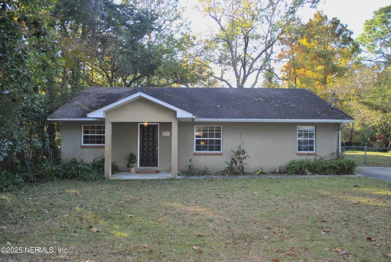 2819 N Sixth Street, Saint Augustine, FL 32084 Main Photo