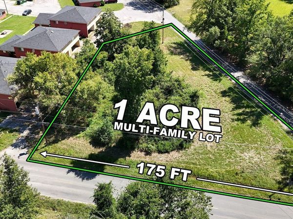 10 Old Warren Road, Pine Bluff, AR 71603