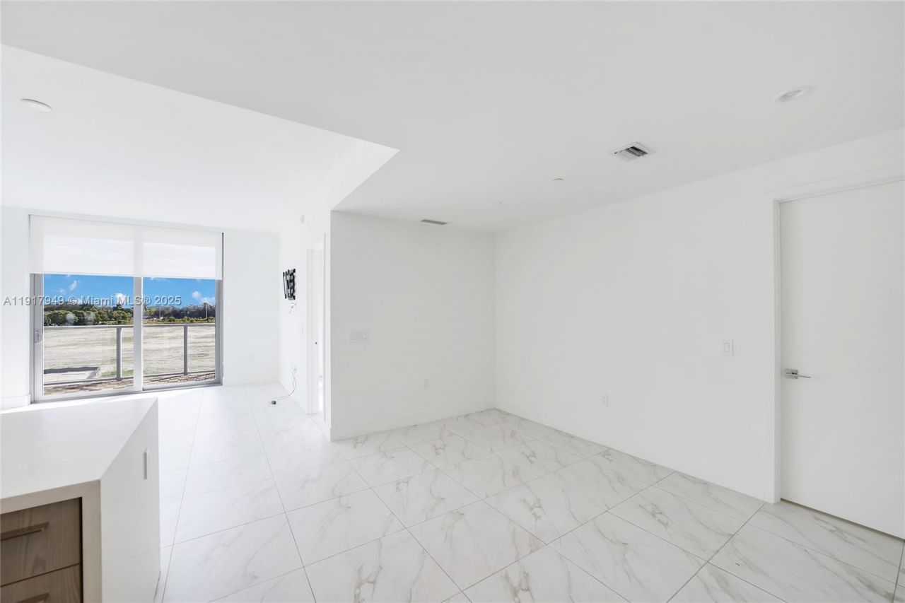 2000 Metropica Way, Unit 306, Sunrise, FL 33323 Photo