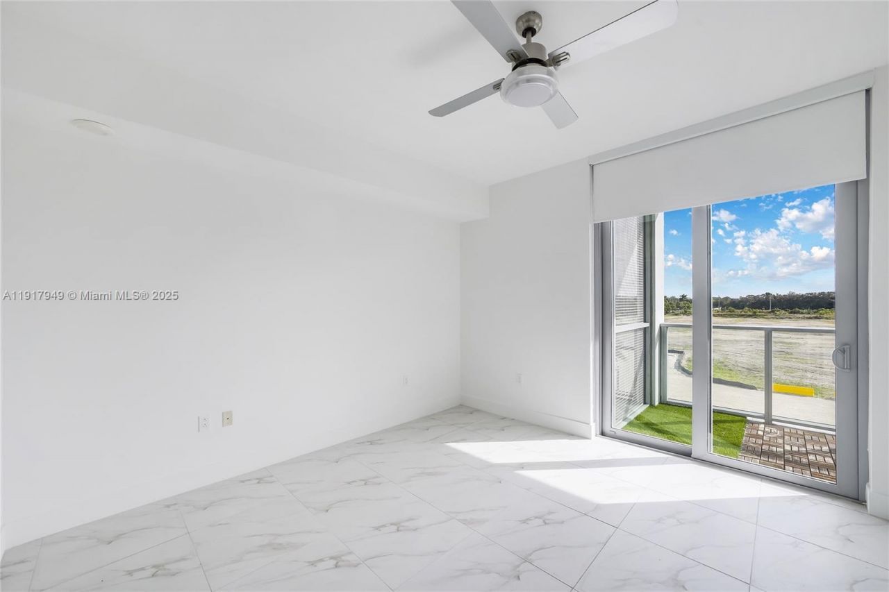 2000 Metropica Way, Unit 306, Sunrise, FL 33323 Photo