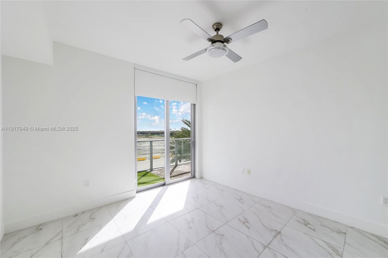 2000 Metropica Way, Unit 306, Sunrise, FL 33323 Photo