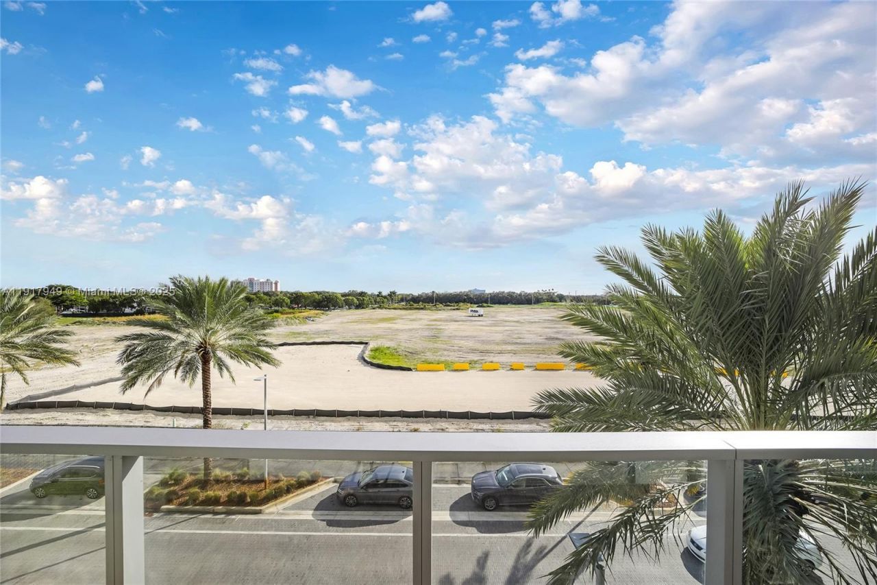 2000 Metropica Way, Unit 306, Sunrise, FL 33323 Photo