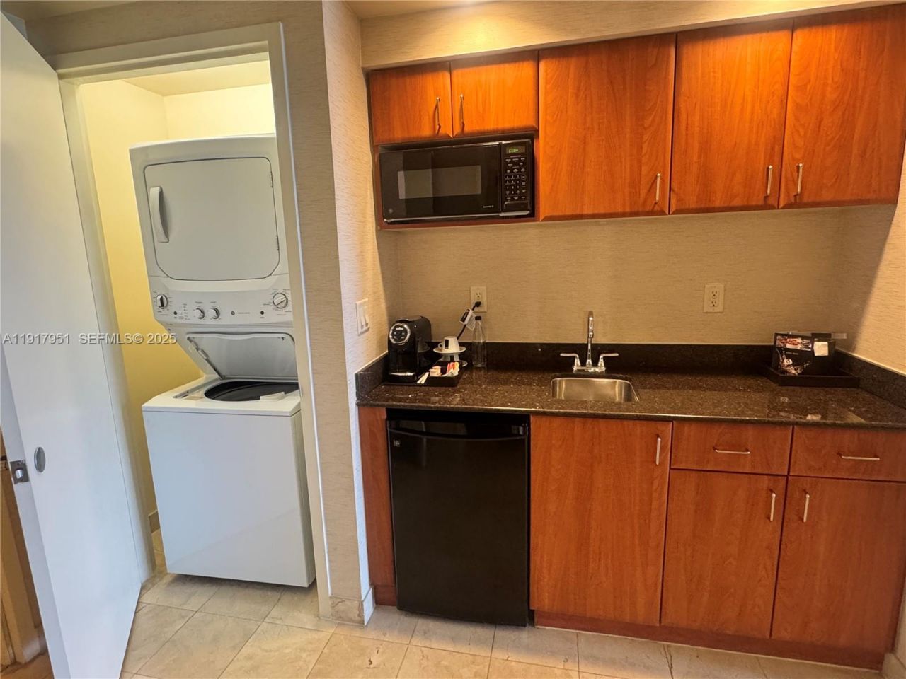 18001 Collins Ave, Unit 2107, Sunny Isles Beach, FL 33160 Photo