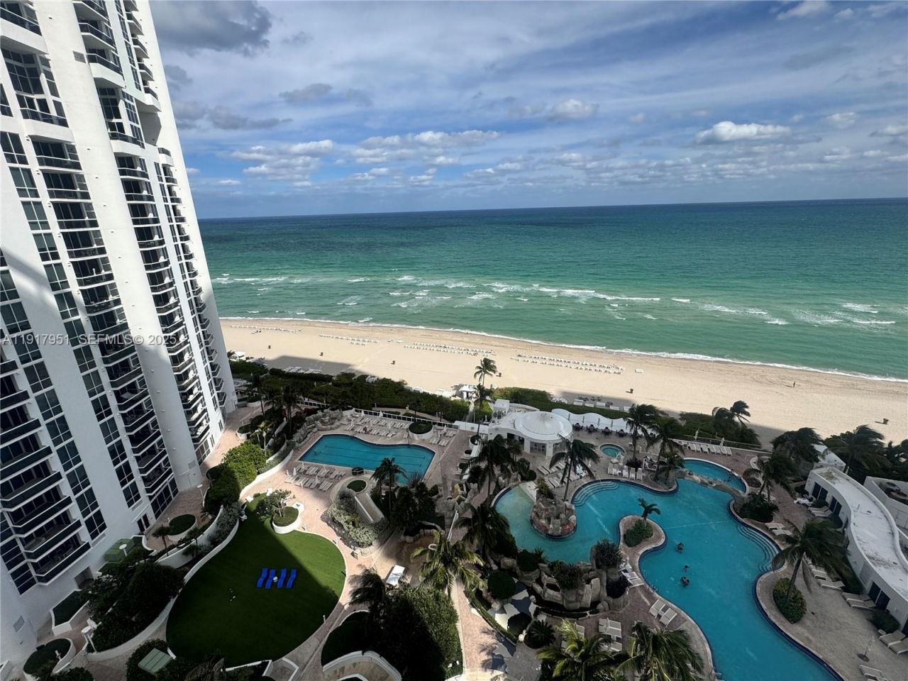 18001 Collins Ave, Unit 2107, Sunny Isles Beach, FL 33160 Photo