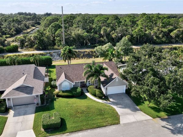 635 Fox Run SW, Vero Beach, FL 32962