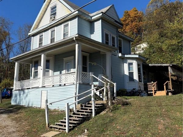 1325 Boyce Avenue, Wellsville, OH 43968