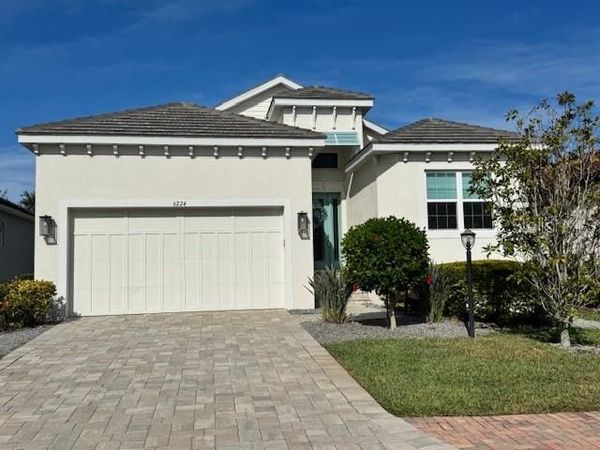 6224 CHAMPIONS ROW STREET, BRADENTON, FL 34210