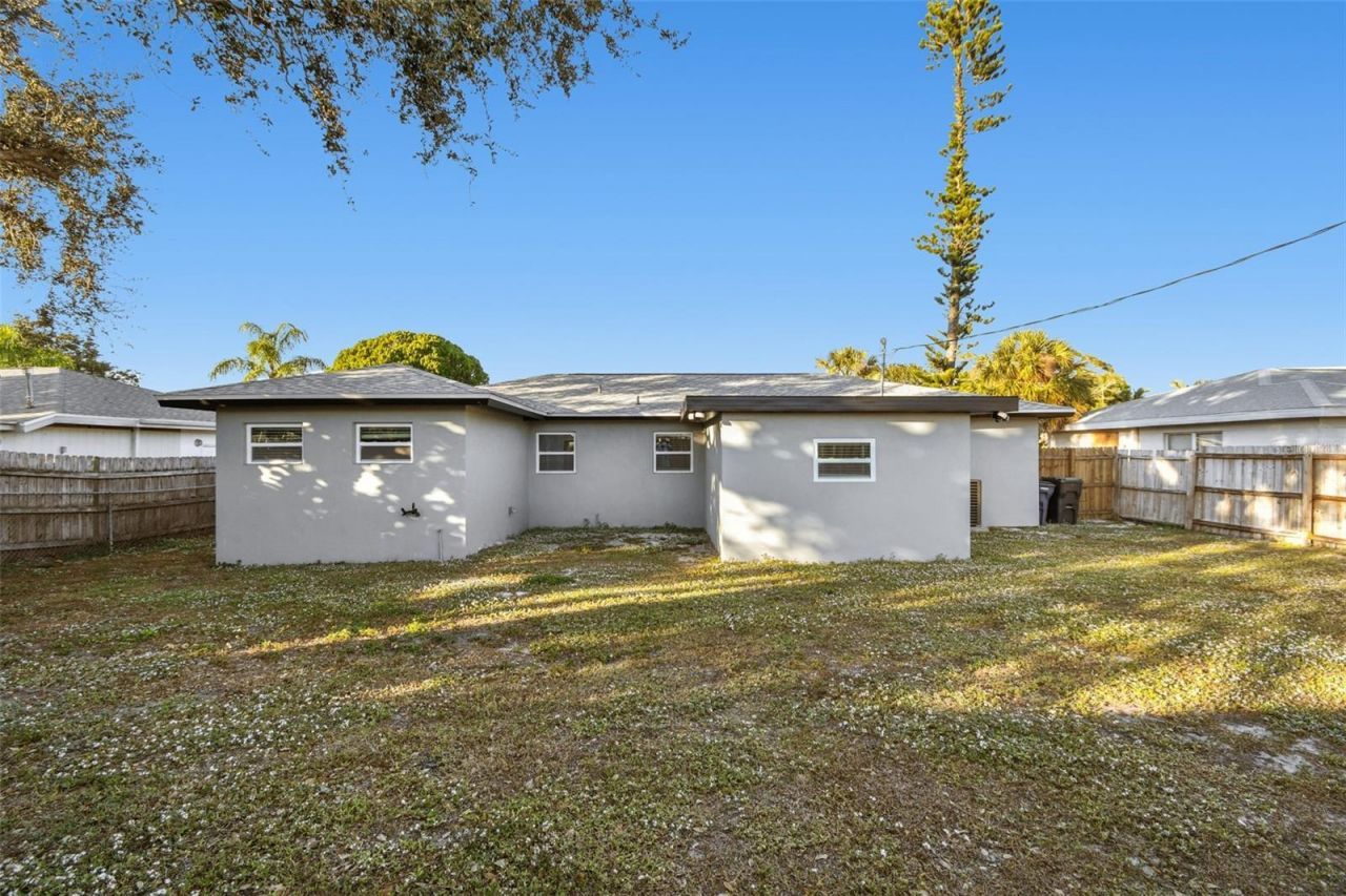 1811 Marilyn Avenue, Bradenton, FL 34207 Photo