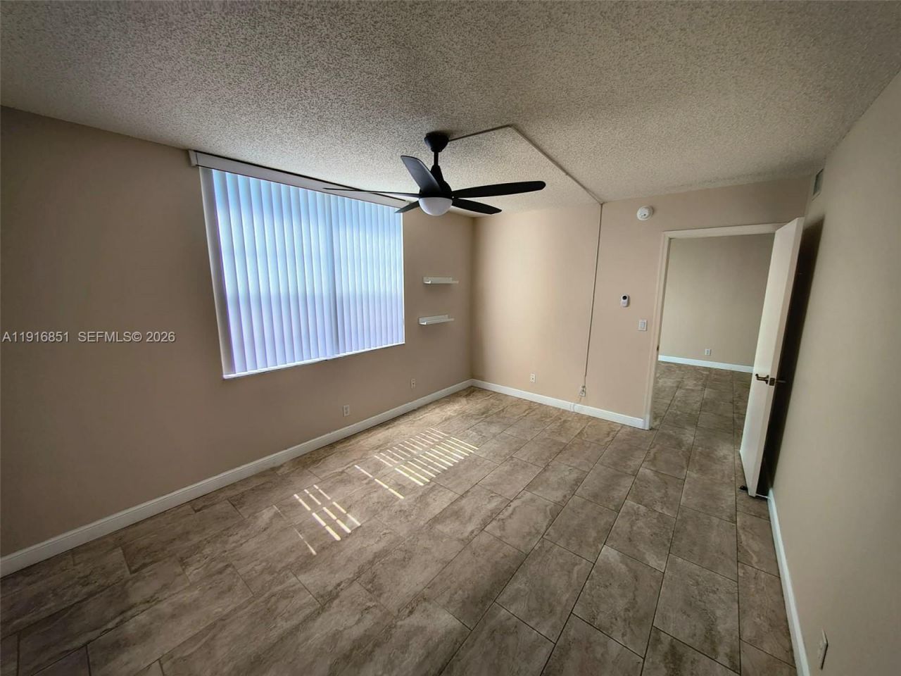 9230 Lagoon Pl, Unit 310, Davie, FL 33324 Photo