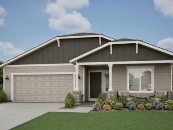 1499 NW Willow Parkway Road, Unit 141, Madras, OR 97741