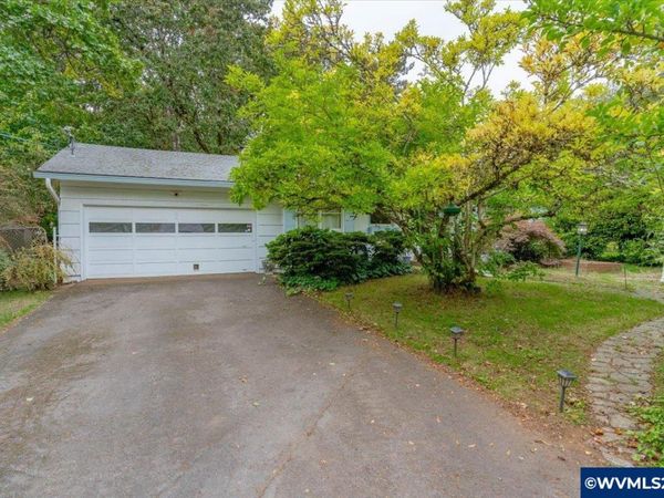 3895 Stanley Ln S, Salem, OR 97302