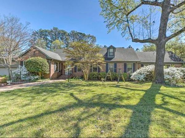 386 ROSELAND PL, Memphis, TN 38111