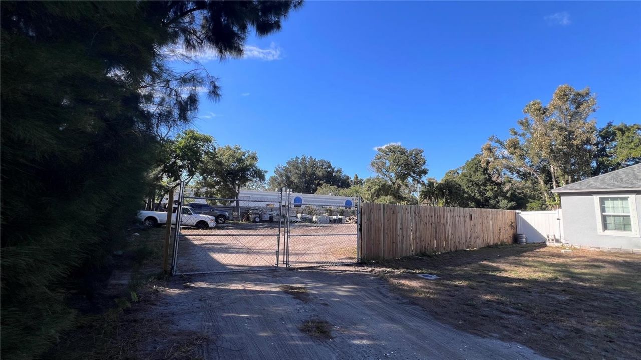 6353 143rd Avenue N, Clearwater, FL 33760 Photo