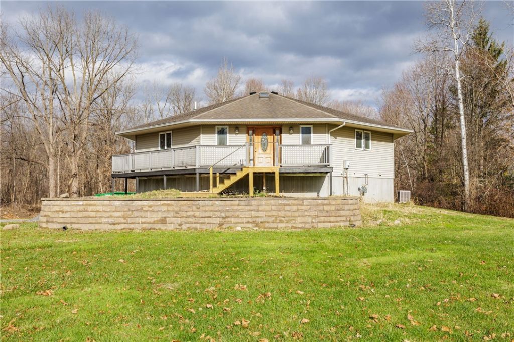 34 Pratt Road, Manchester, NY 14504 Main Photo