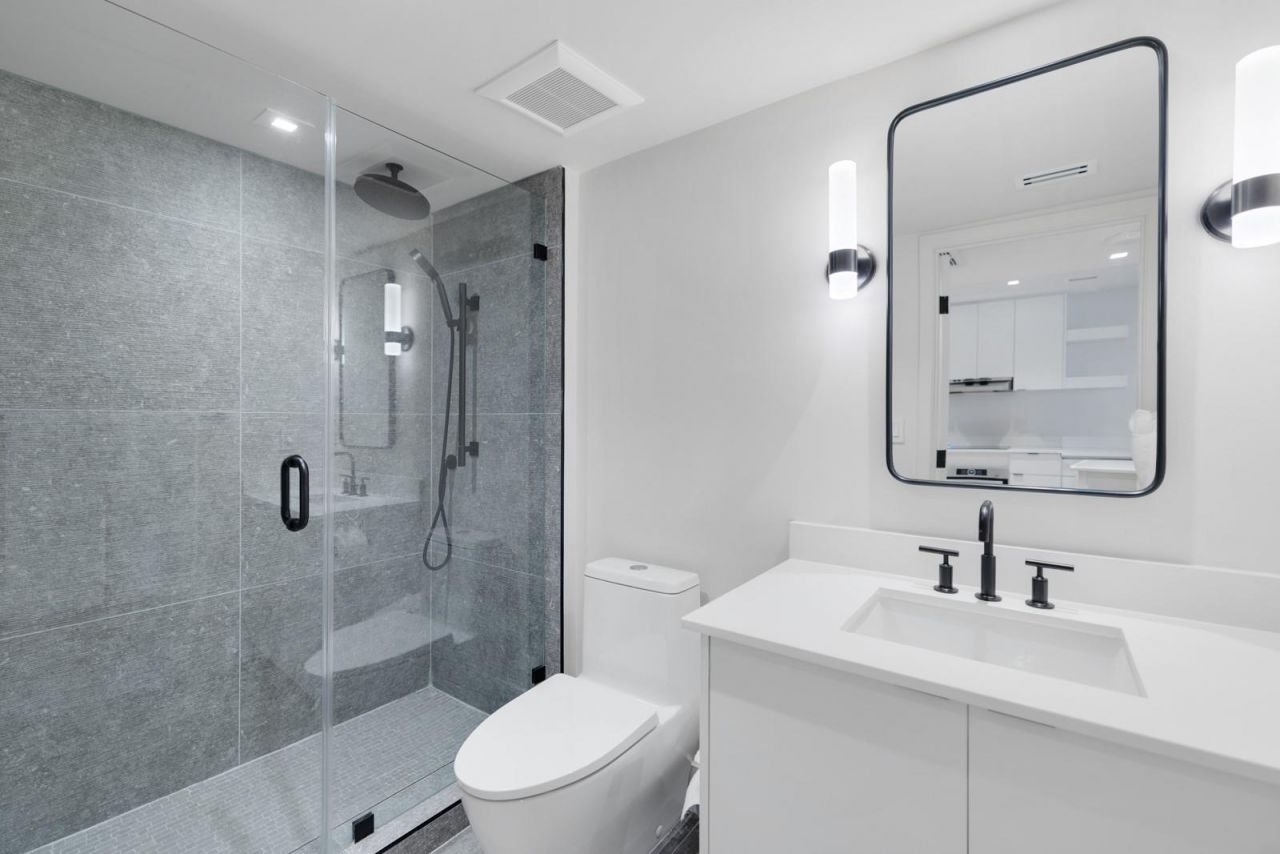 2301 Collins Avenue, Unit 512, Miami Beach, FL 33139 Photo