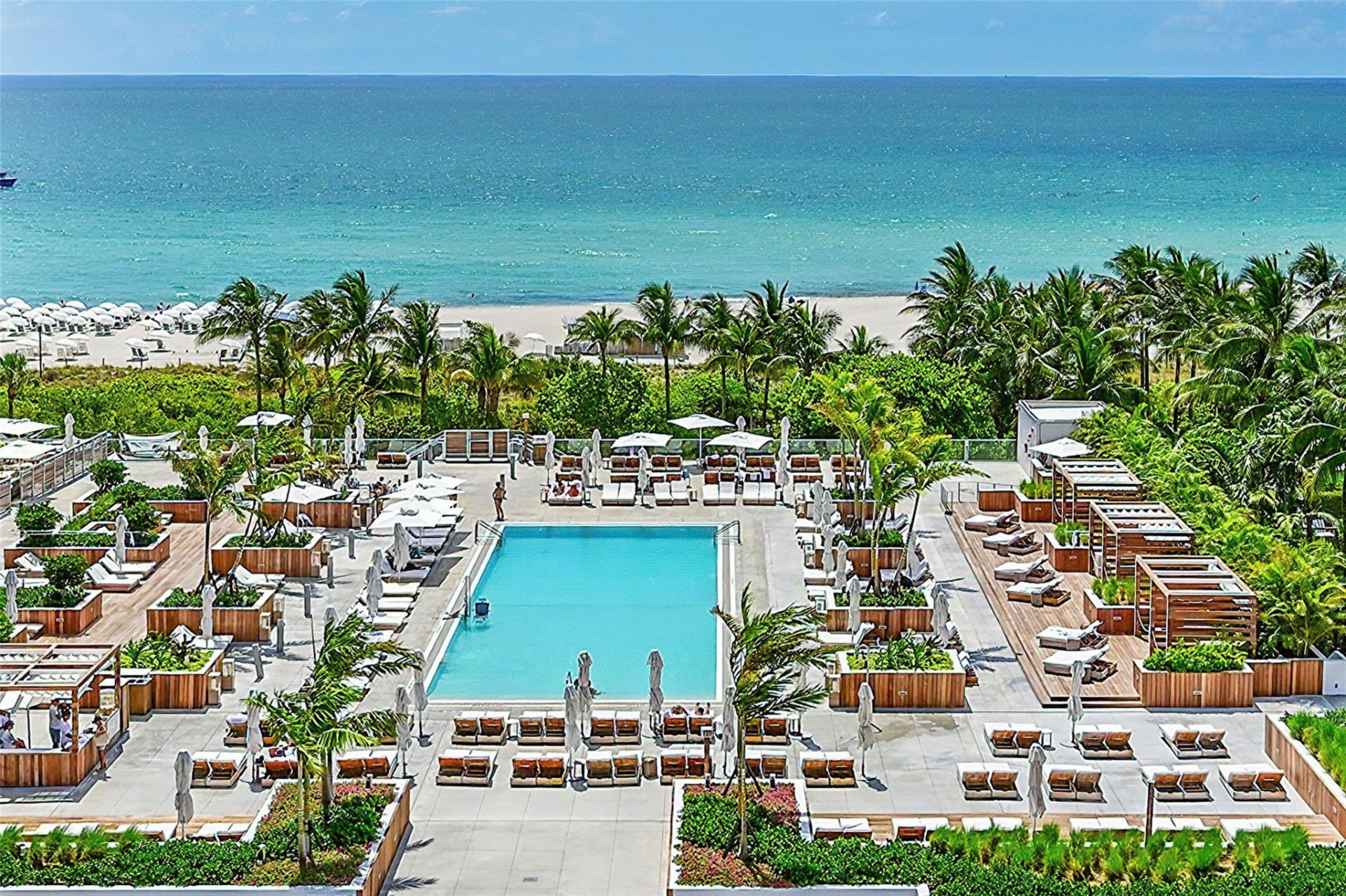 2301 Collins Avenue, Unit 512, Miami Beach, FL 33139 Photo