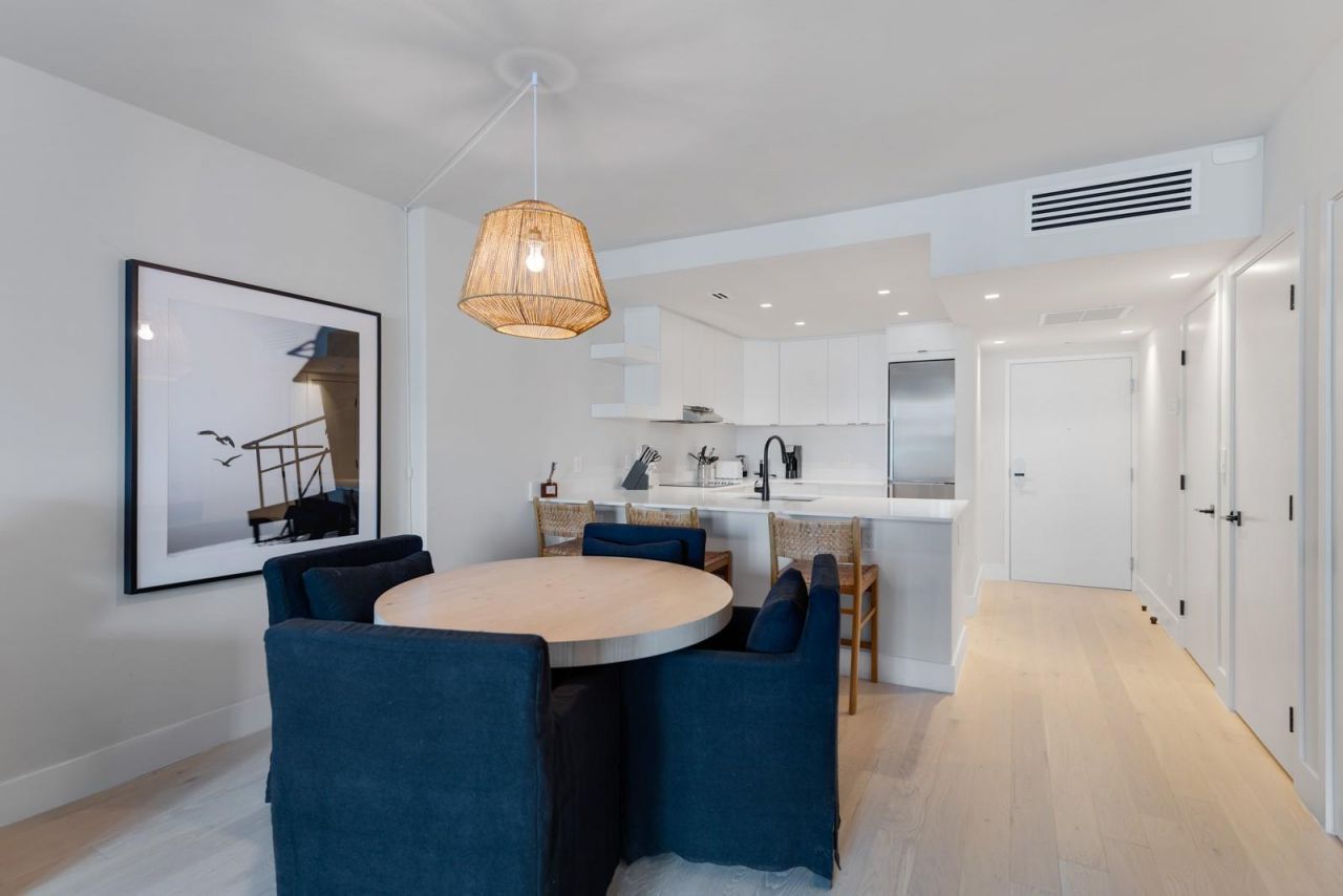 2301 Collins Avenue, Unit 512, Miami Beach, FL 33139 Photo