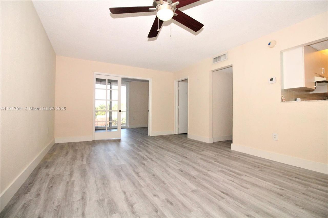 1251 NE 108th St, Unit 312, North Miami, FL 33161 Photo
