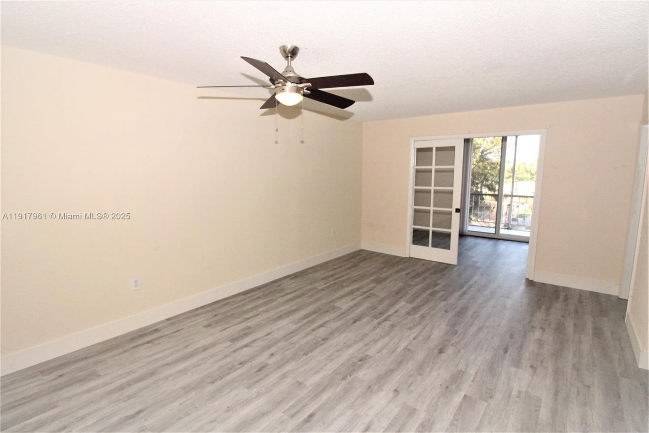 1251 NE 108th St, Unit 312, North Miami, FL 33161 Photo