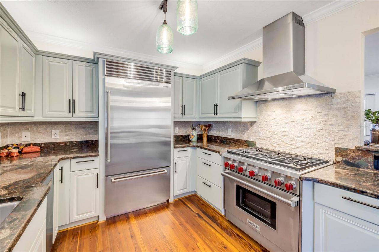 506 Yupon Avenue, New Smyrna Beach, FL 32169 Photo