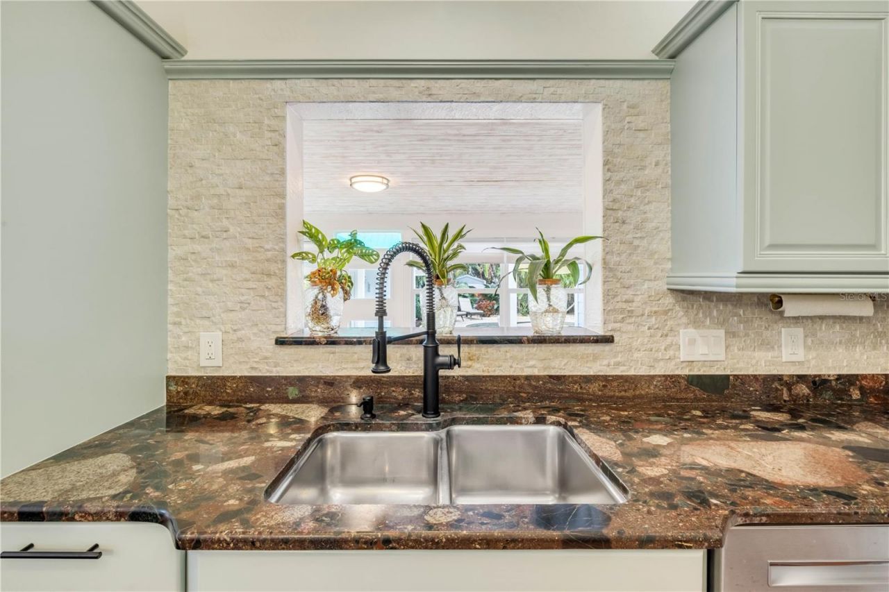 506 Yupon Avenue, New Smyrna Beach, FL 32169 Photo