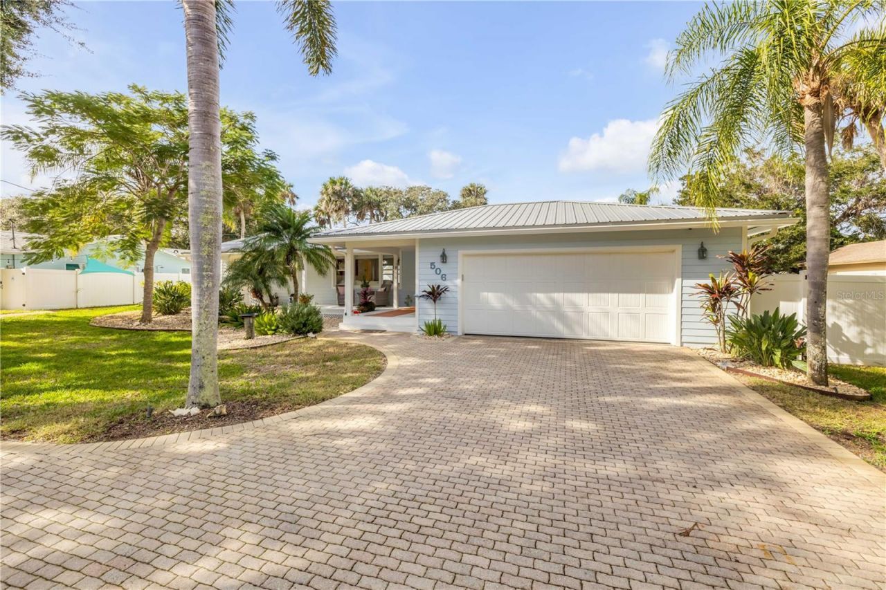 506 Yupon Avenue, New Smyrna Beach, FL 32169 Photo