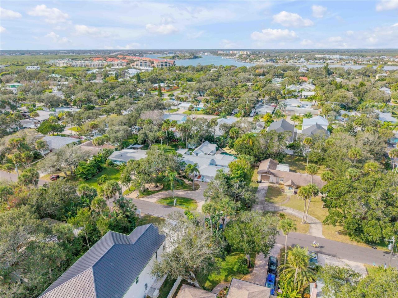 506 Yupon Avenue, New Smyrna Beach, FL 32169 Photo