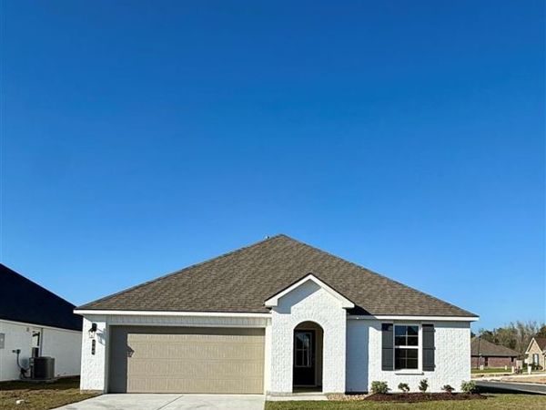 344 Sawyer Drive, Sulphur, LA 70665