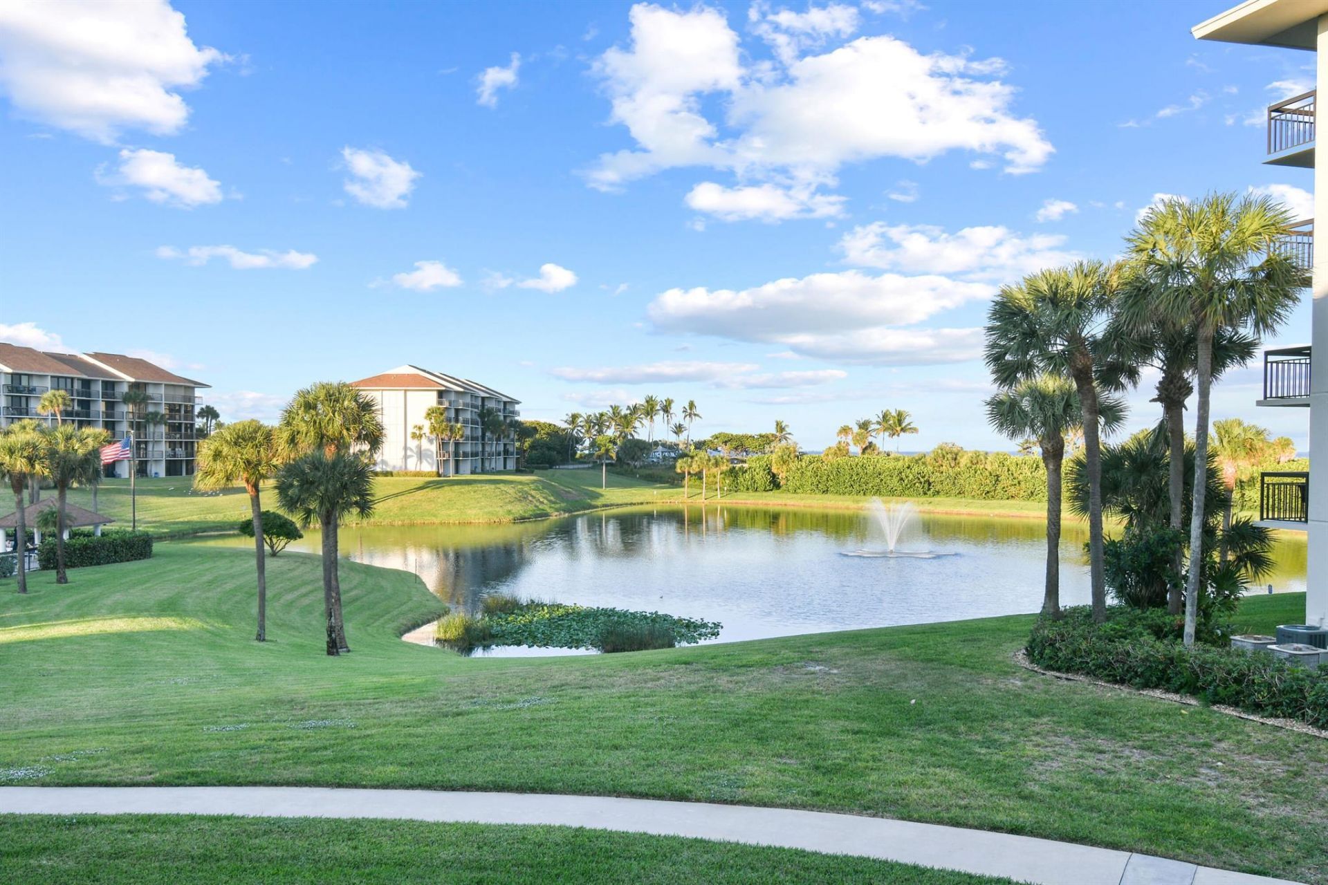 501 S Seas Drive, Unit 206, Jupiter, FL 33477 Photo