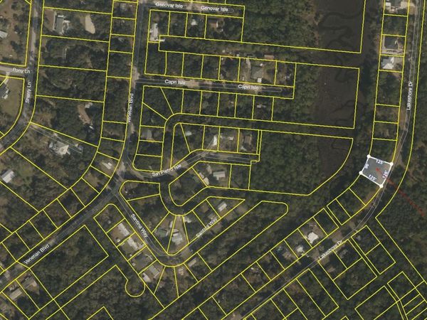 406 Lakeshore Dr, St Augustine, FL 32095