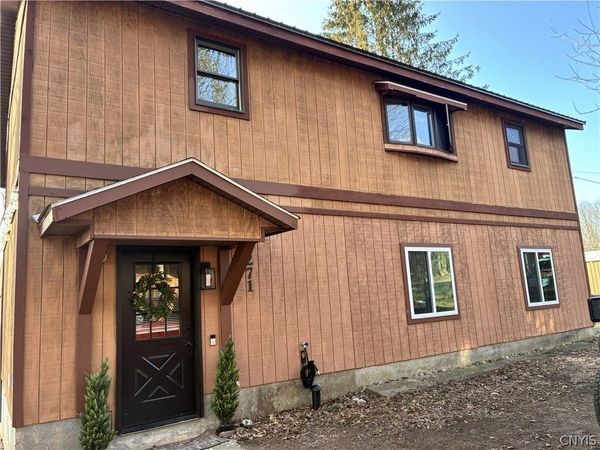 271 Ridge Road, Oswego, NY 13126