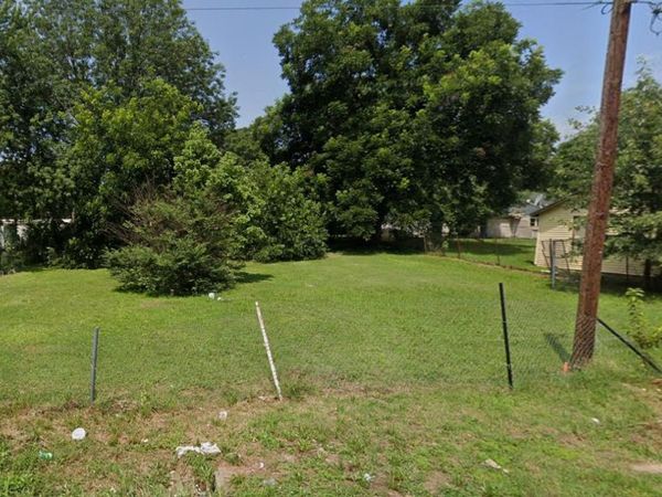 1005 Warren Street, Jonesboro, AR 72401