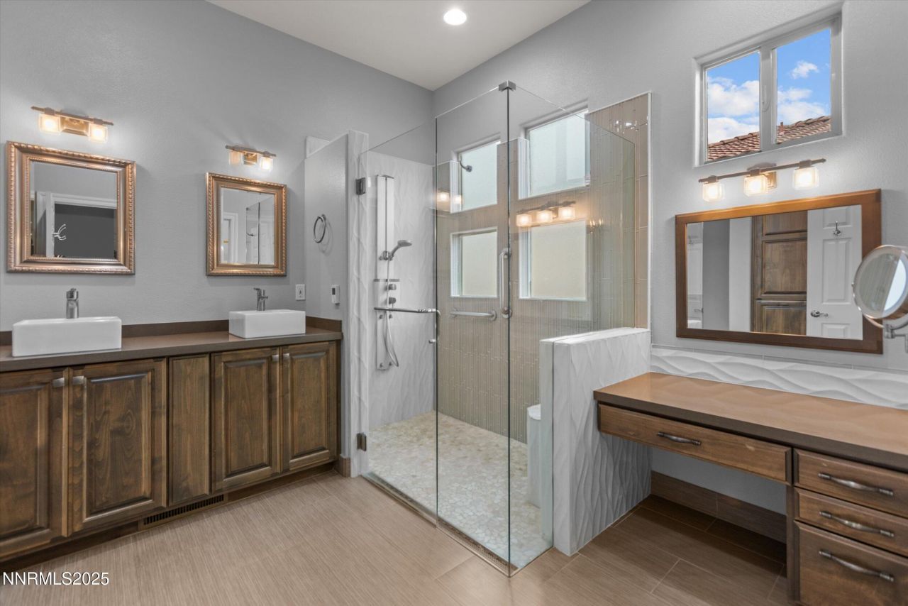 1960 Vicenza Drive, Sparks, NV 89434 Photo