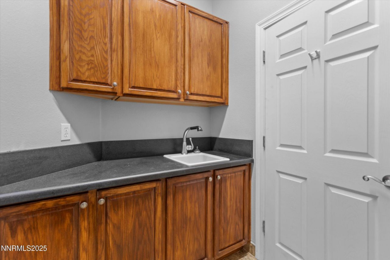 1960 Vicenza Drive, Sparks, NV 89434 Photo