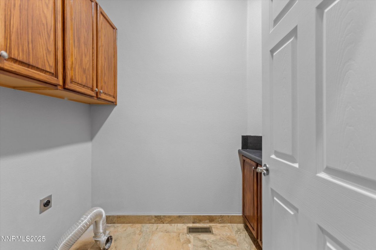 1960 Vicenza Drive, Sparks, NV 89434 Photo