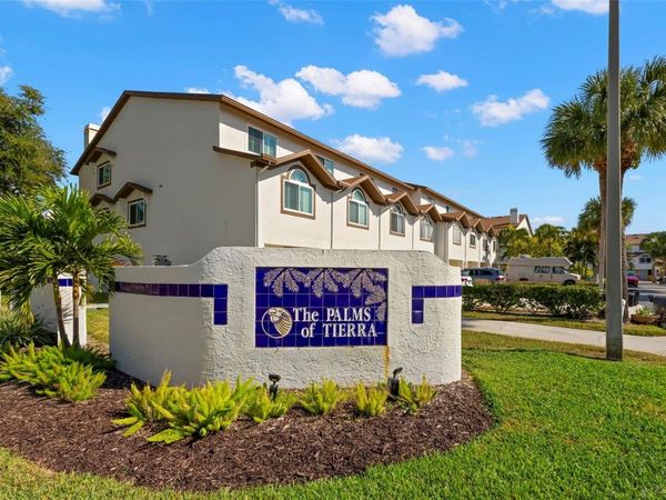 391 MADEIRA CIRCLE, TIERRA VERDE, FL 33715