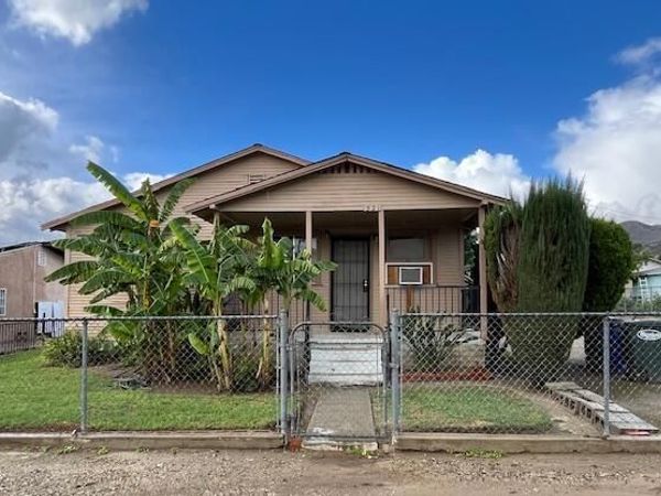 521 Temescal Street, Piru, CA 93040