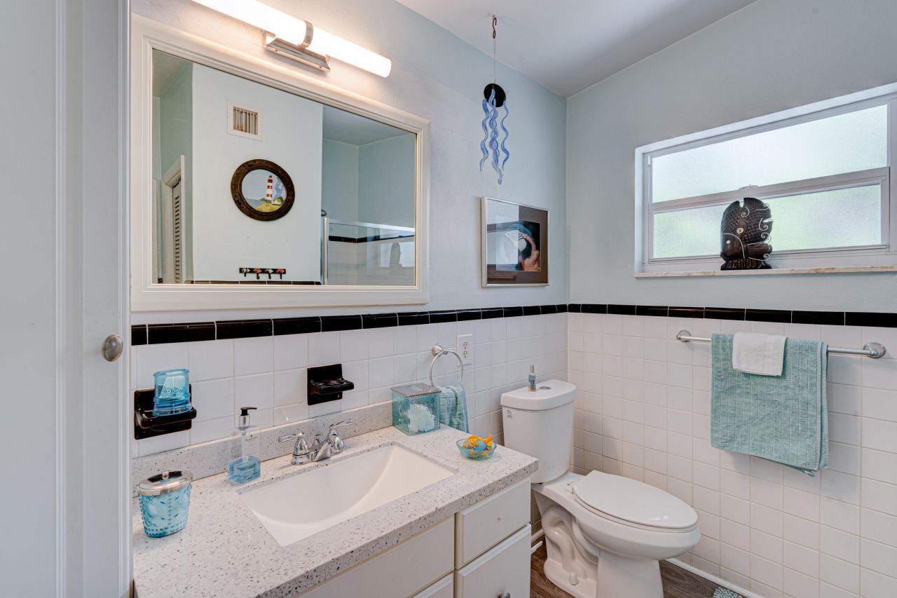 130 Plantation Avenue, Unit Upper, Tavernier, FL 33070 Photo