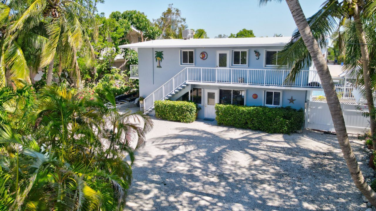 130 Plantation Avenue, Unit Upper, Tavernier, FL 33070 Photo