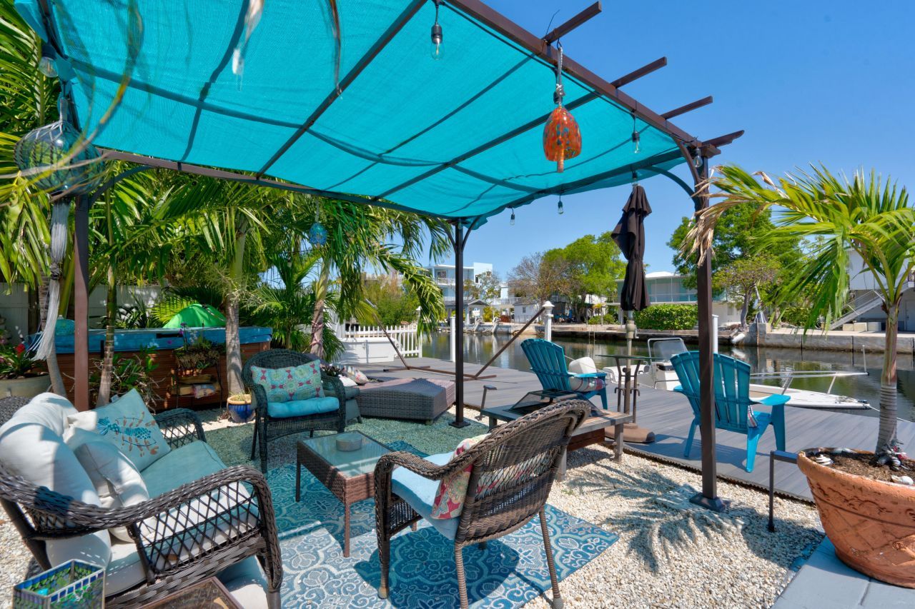 130 Plantation Avenue, Unit Upper, Tavernier, FL 33070 Photo