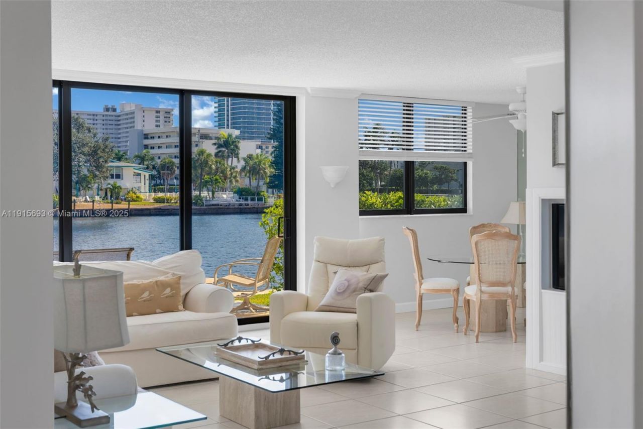 2900 NE 14th St Cswy, Unit 108, Pompano Beach, FL 33062 Photo