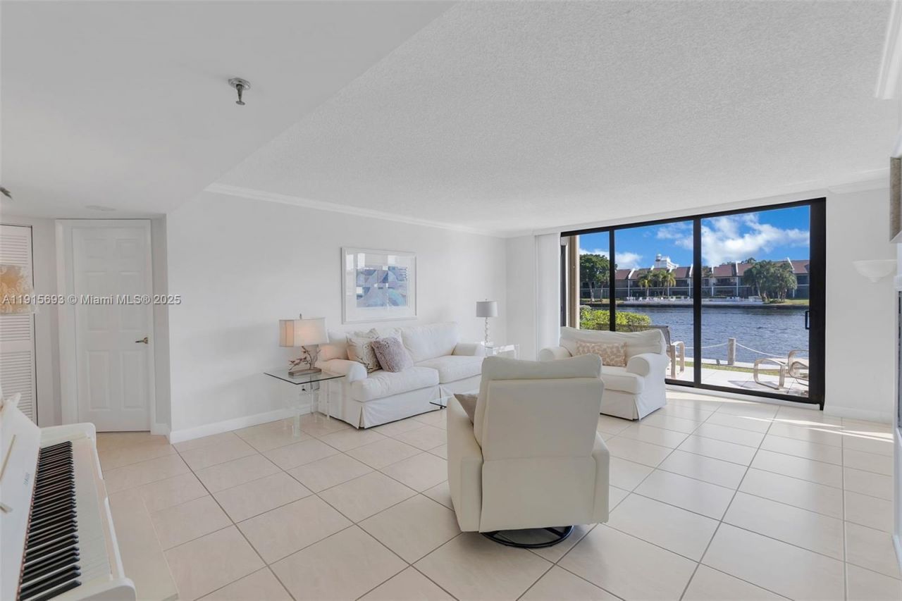 2900 NE 14th St Cswy, Unit 108, Pompano Beach, FL 33062 Photo