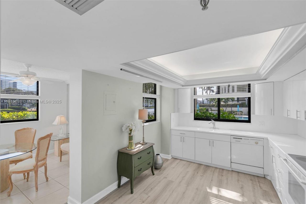 2900 NE 14th St Cswy, Unit 108, Pompano Beach, FL 33062 Photo