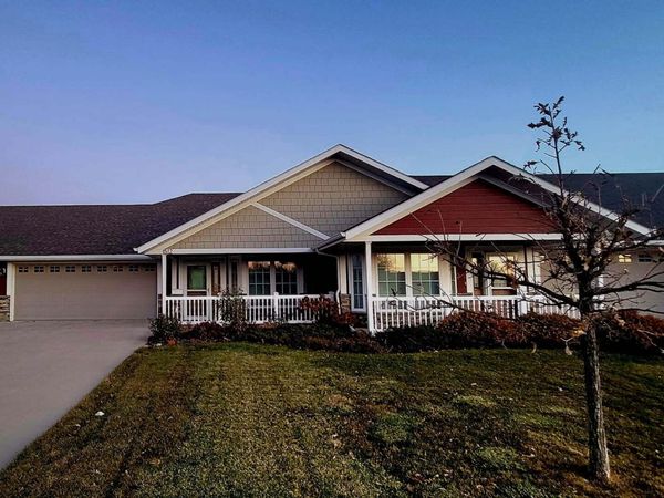 1512 Olive Drive, Aberdeen, SD 57401