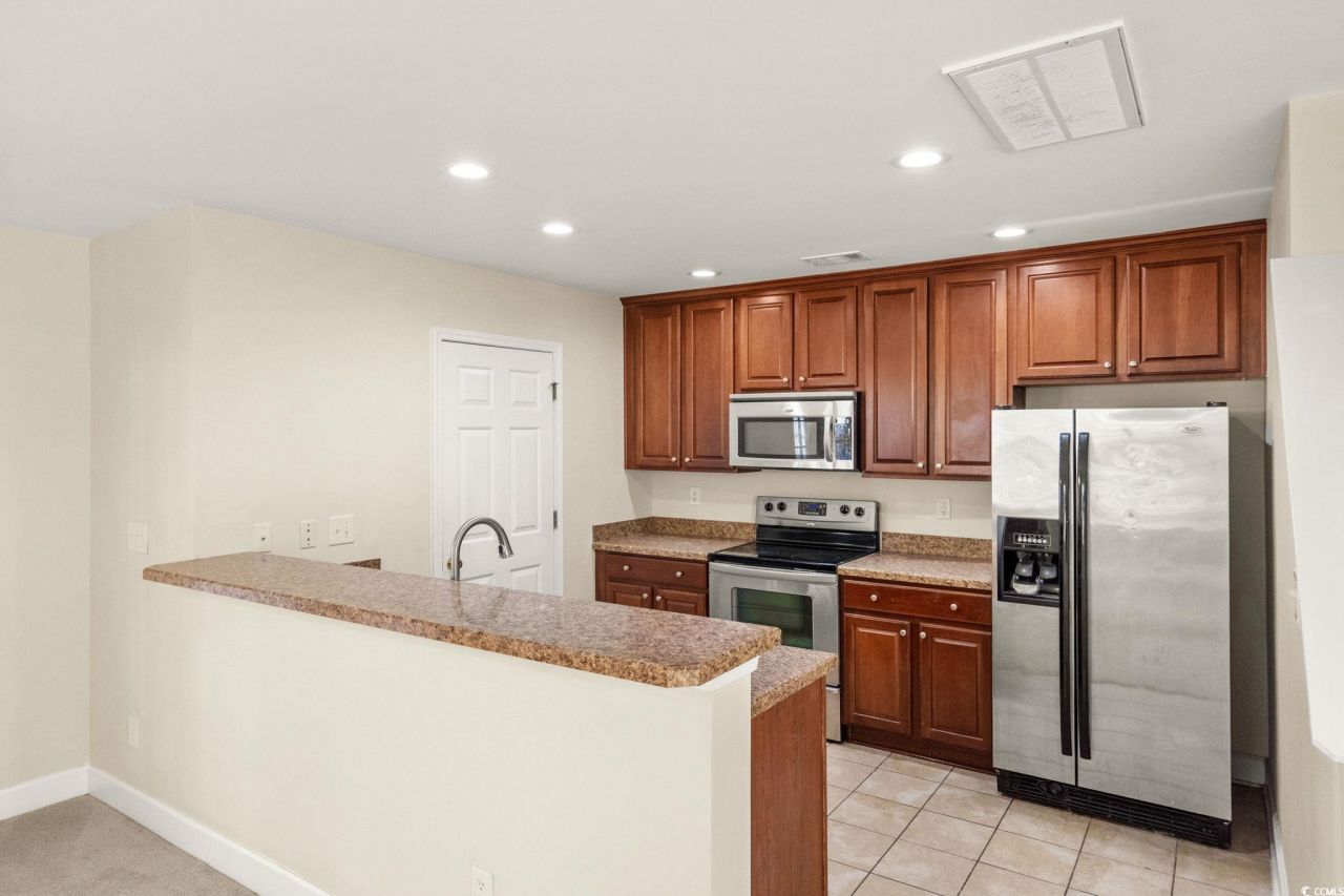 1111 Harvester Circle Photo 7