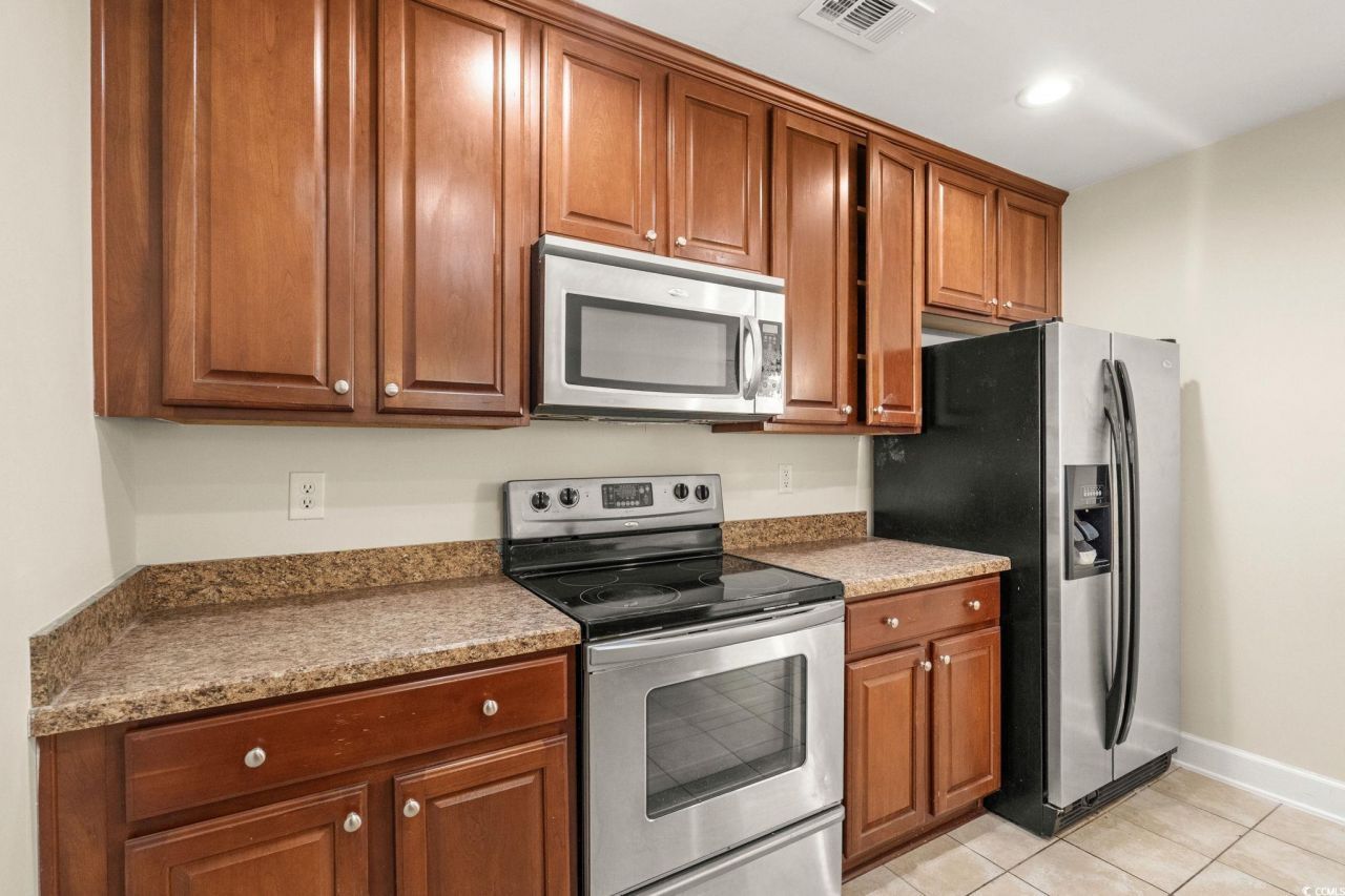 1111 Harvester Circle Photo 9