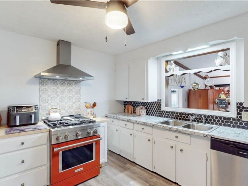 123 Linwood Avenue NW, Canton, OH 44708 Photo 9