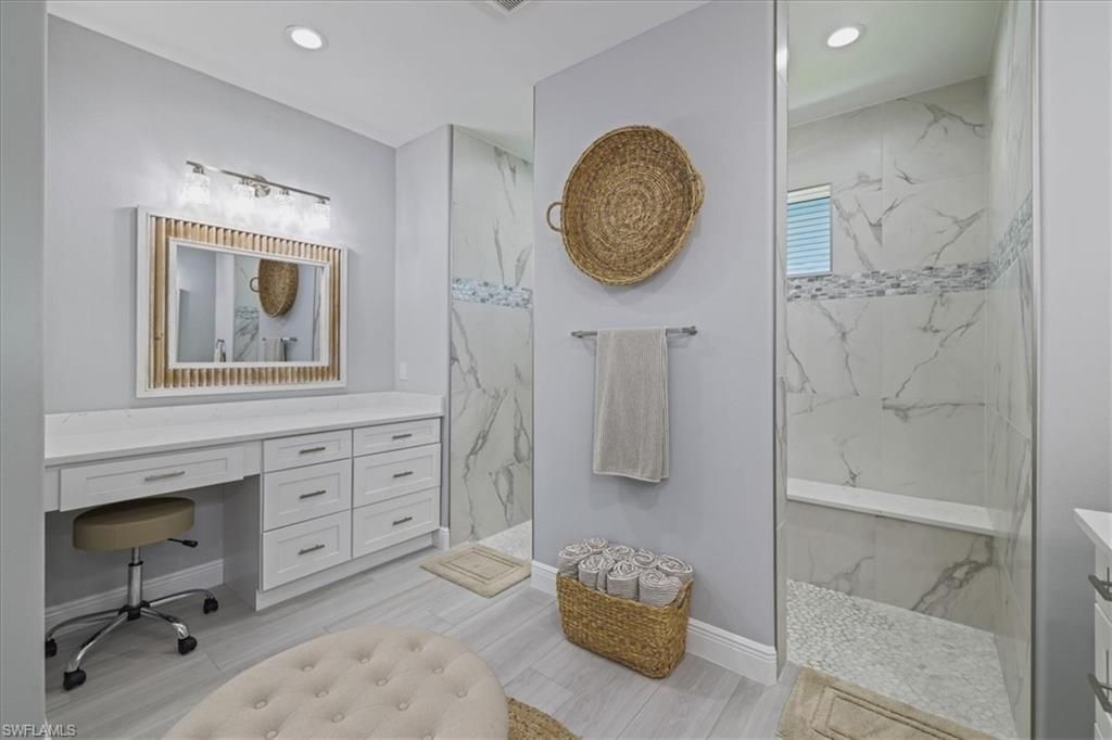 255 Rotonda Blvd S, Rotonda West, FL 33947 Photo