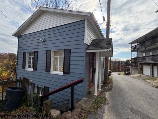 1013 Fay Street, Fairmont, WV 26554
