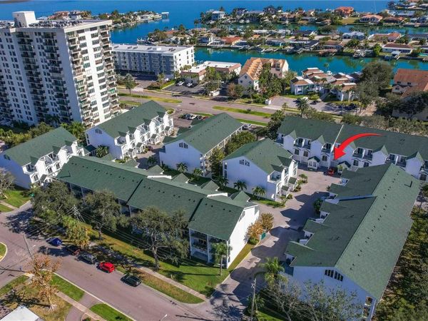 320 ISLAND WAY, Unit 605, CLEARWATER BEACH, FL 33767